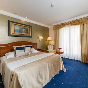 https://hotel-niko.hotelinzadar.com